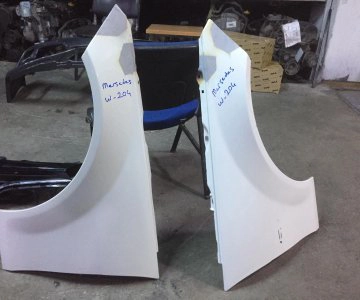 MERCEDES G180 2009-2012 ARASI ÖN ÇAMURLUK